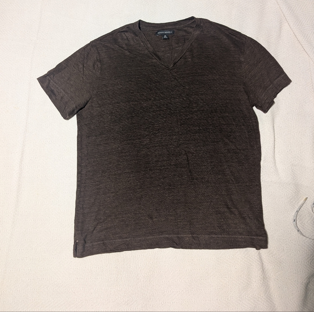 Banana Republic Dark Brown V-Neck Tee